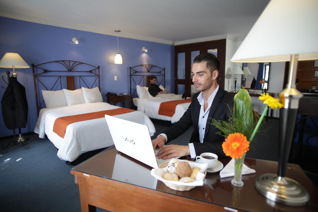 Hotel Ciros Pachuca Eksteriør bilde